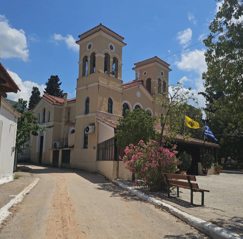 Ι.Ν. Ζωοδόχου Πηγής Περιβόλας Πατρών